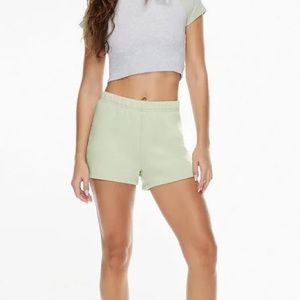 TNA COZY FLEECE PERFECT HI-RISE 3" SWEATSHORT SILVER SAGE GREEN